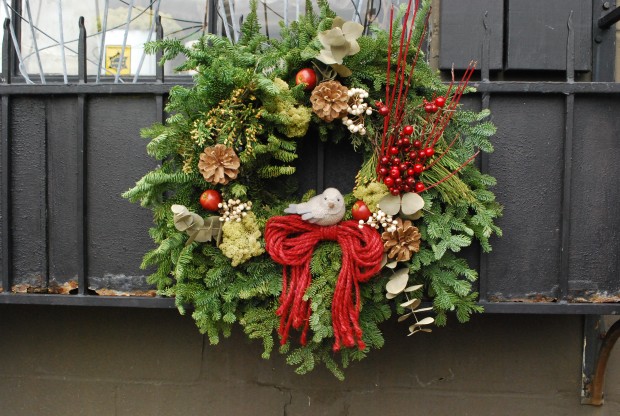 At A Glance: More Holiday Wreaths | Deborah Silver & Co.