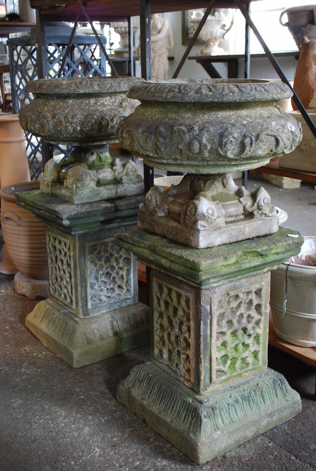 English-limestone-urns-and-pedestals.jpg