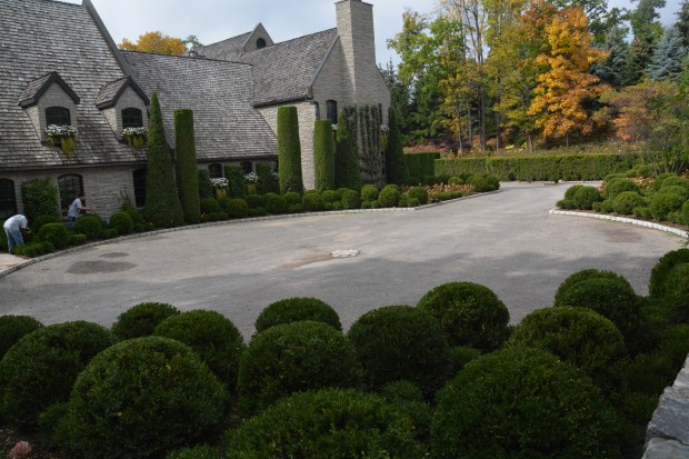 topiary-garden.jpg