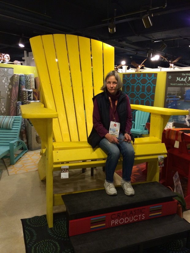 yellow chair 2